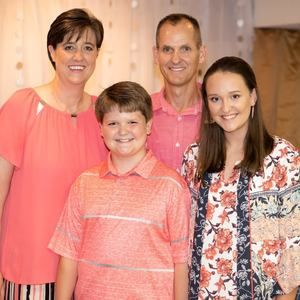 Meet your Posher, Julie